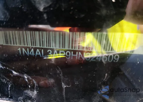 2017 Nissan Altima 2.5 Sr z USA, uszkodzony, nr VIN 1N4AL3AP9HN324609